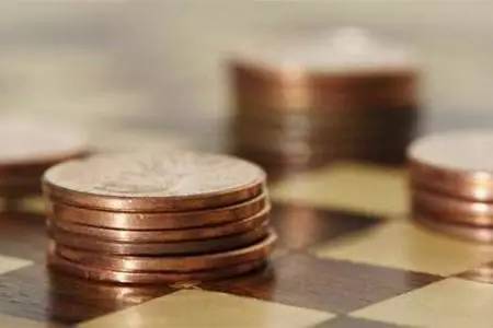 ���Uһ�����������ûض��٣��B(y��ng)�ϱ��U5�����û؁�