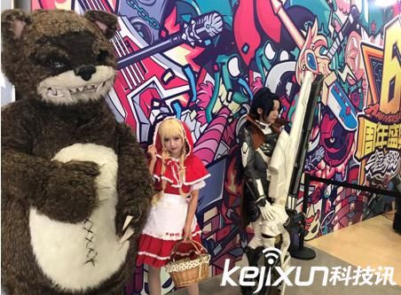 英雄聯(lián)盟六周年盛典啟幕 來電科技燃情續(xù)電