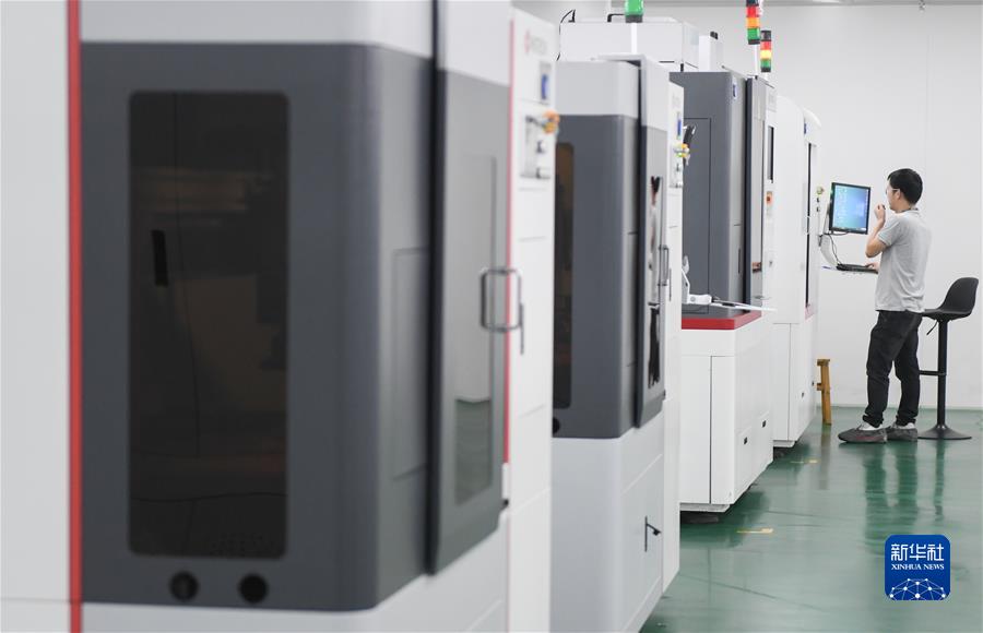 (新華全媒頭條·奮進(jìn)新征程 建功新時(shí)代·非凡十年·圖文互動(dòng))(4)湖北:奮力譜寫(xiě)高質(zhì)量發(fā)展新篇章